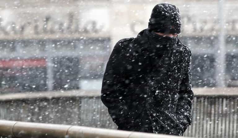 Met Éireann has issued an updated snow and ice warning for the country