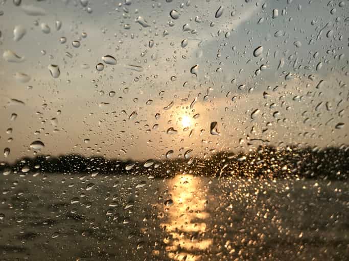 Met Éireann say we’re in for a ‘sunny and fresh’ day, but it will take a turn tonight