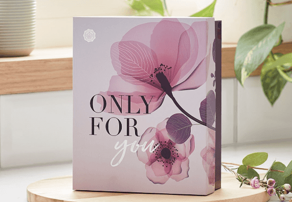 Need something for Mother’s Day? This special edition GLOSSYBOX will make the perfect gift