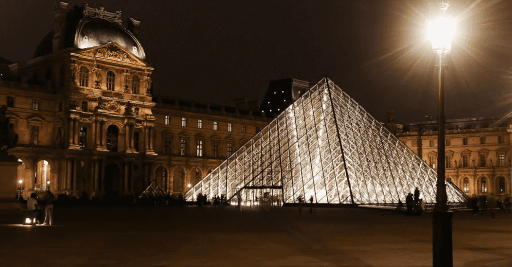 8 world-famous museums you can visit today – from the comfort of your sofa