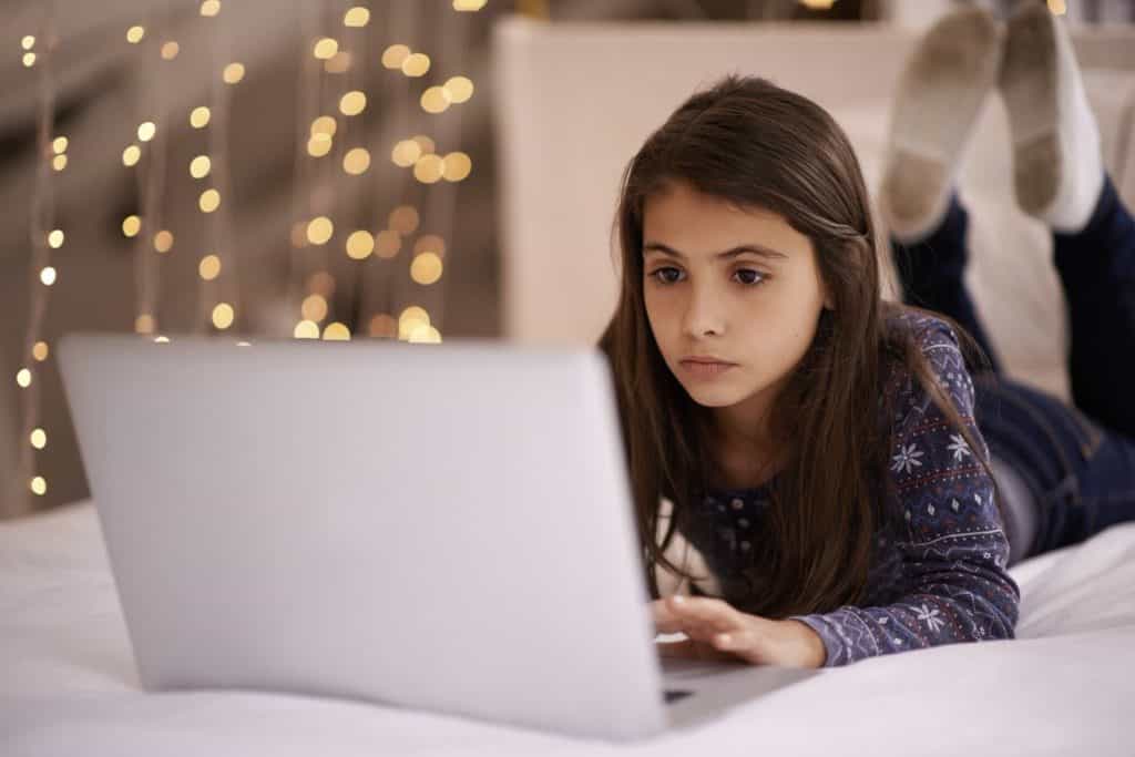 Tween and teen parents: 9 simple things you can do to keep your kids safe(er) online