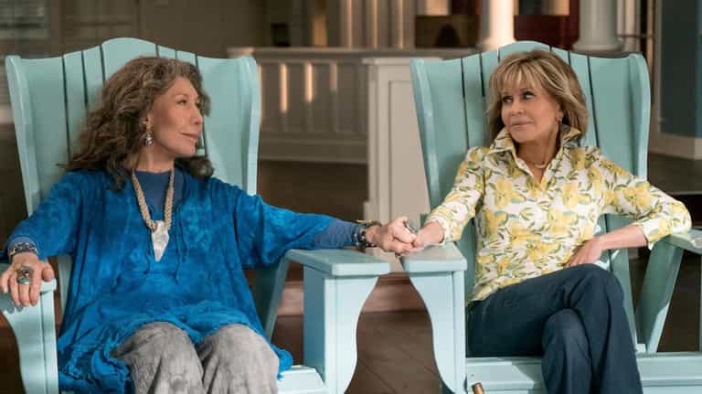 The Grace and Frankie cast are doing a live table read of the season seven premiere this week The Grace and Frankie cast are doing a live table read of the season seven premiere this week