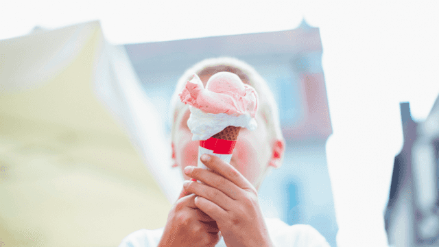One ‘tiny treat’ a week is all parents should be giving children says new guidelines
