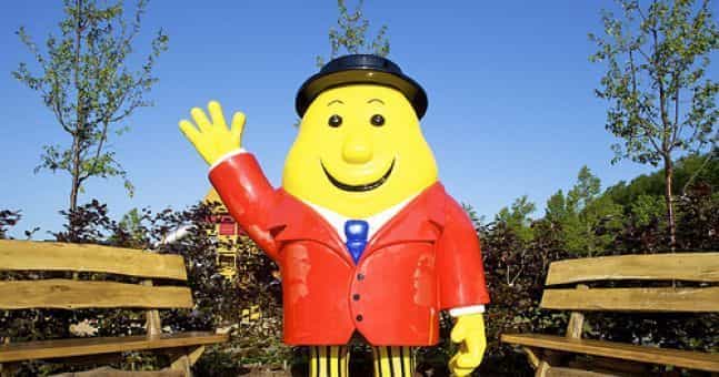 Tayto Park announce retro drive-in Christmas movie weekend