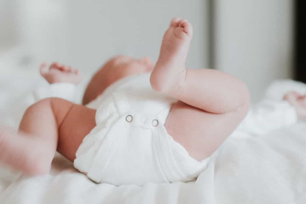 US mother put on no fly list for ‘creating a biohazard’ with her daughter’s nappy on a plane