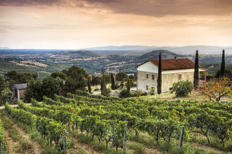You can now buy a house in an Italian town near Rome for €1 You can now buy a house in an Italian town near Rome for €1
