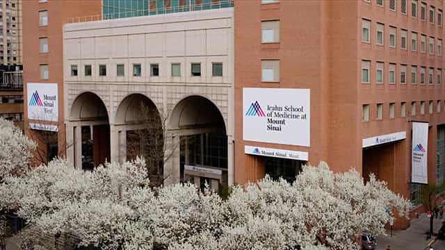 New York couple receive $257,000 bill after their baby dies in hospital New York couple receive $257,000 bill after their baby dies in hospital