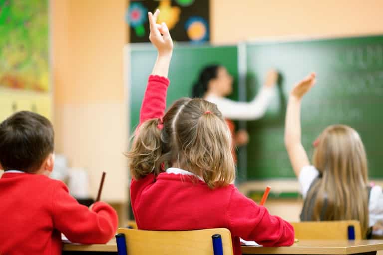 Kids inherit their intelligence from their mothers, science says Kids inherit their intelligence from their mothers, science says