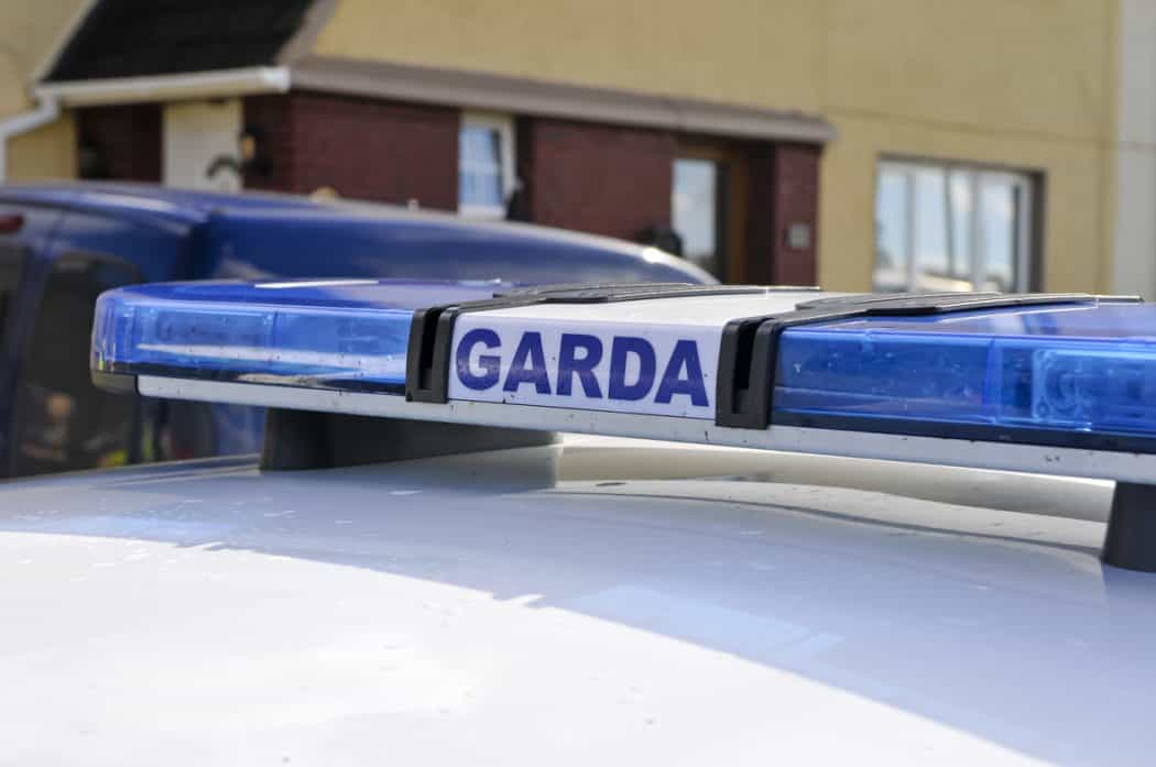 Mum drove home drunk with her 4 and 6-year-old children in the car