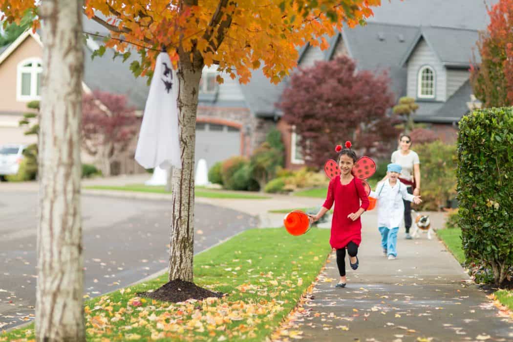 Check those treats: Dublin mam finds tiny wires in kid’s trick-or-treating sweets