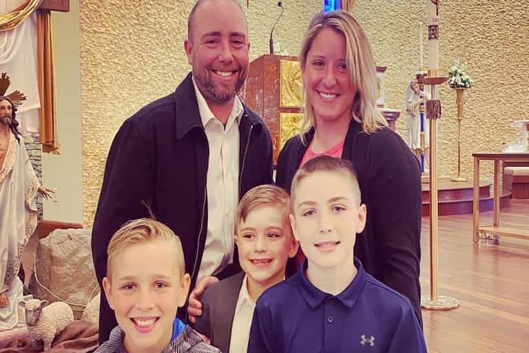 Father and two sons die in fire caused by Christmas tree