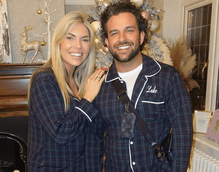 “Double blessed”: TOWIE star Frankie Essex reveals she’s pregnant with twins