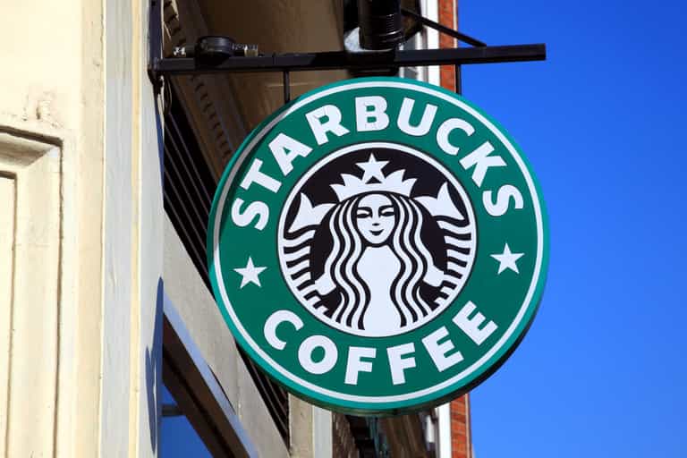 Starbucks worker praised for helping young girl after man approached her Starbucks worker praised for helping young girl after man approached her