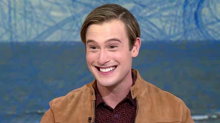 Seen Tyler Henry’s Life After Death yet? It’s getting a mixed reaction Seen Tyler Henry’s Life After Death yet? It’s getting a mixed reaction