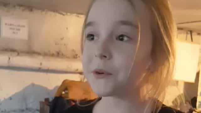 Ukrainian girl who sang Let It Go finally reunited with mother Ukrainian girl who sang Let It Go finally reunited with mother