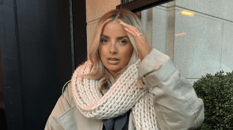 Irish influencer Claudine Kehoe welcomes a baby girl and gave her the sweetest name