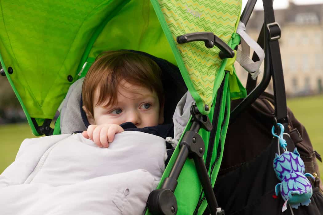 My mum left my child sleeping outside so she could have a coffee