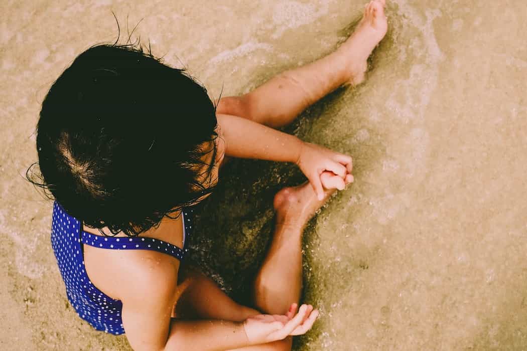 Sunshine and high temperatures forecast for bank holiday weekend