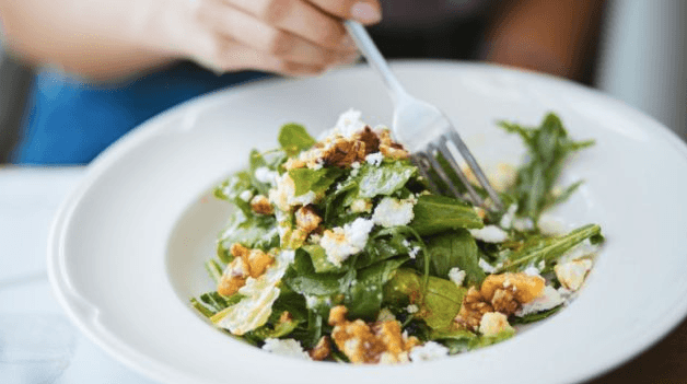 This resturants ‘Maternity Salad’ claims to help overdue mums go into labour This resturants ‘Maternity Salad’ claims to help overdue mums go into labour