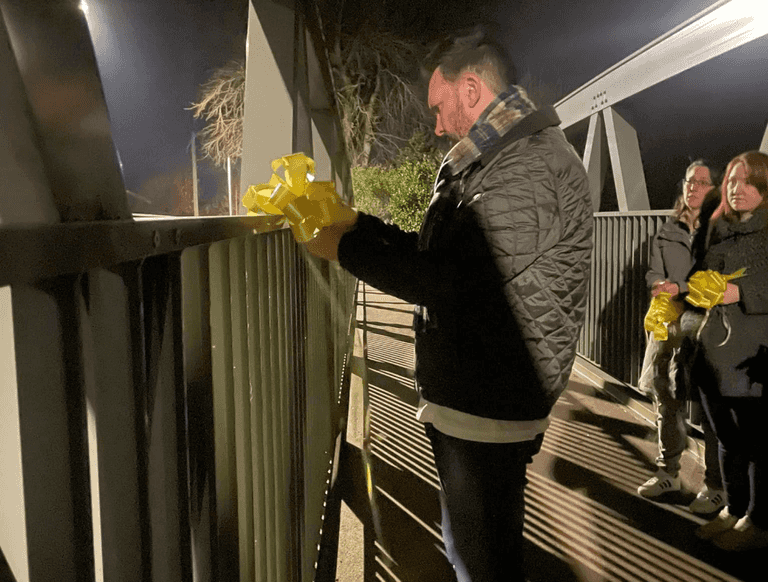Nicola Bulley’s partner leaves heartbreaking message where she went missing Nicola Bulley’s partner leaves heartbreaking message where she went missing