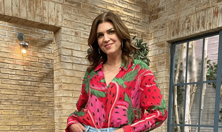 ‘I always found it weird’ – Muireann O’Connell questions first confession