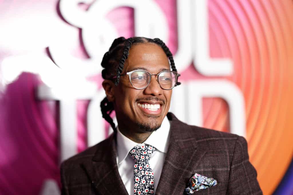 Nick Cannon estimates that he spends over €200k a year taking his 12 kids to Disneyland