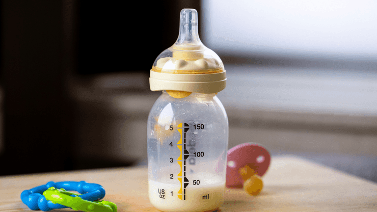 Why is it so important to express breast milk before baby arrives? Why is it so important to express breast milk before baby arrives?