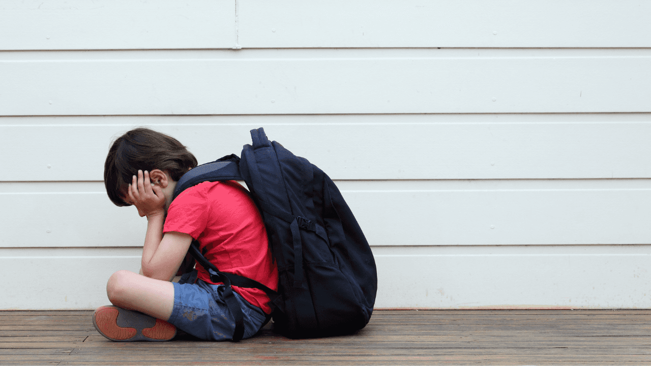 ‘Trauma after trauma’ – 3, 962 children living in emergency accommodation at Christmas