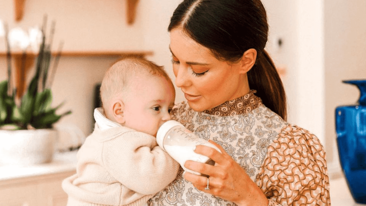 Louise Thompson’s toddler son had an incredible reaction to her stoma bag