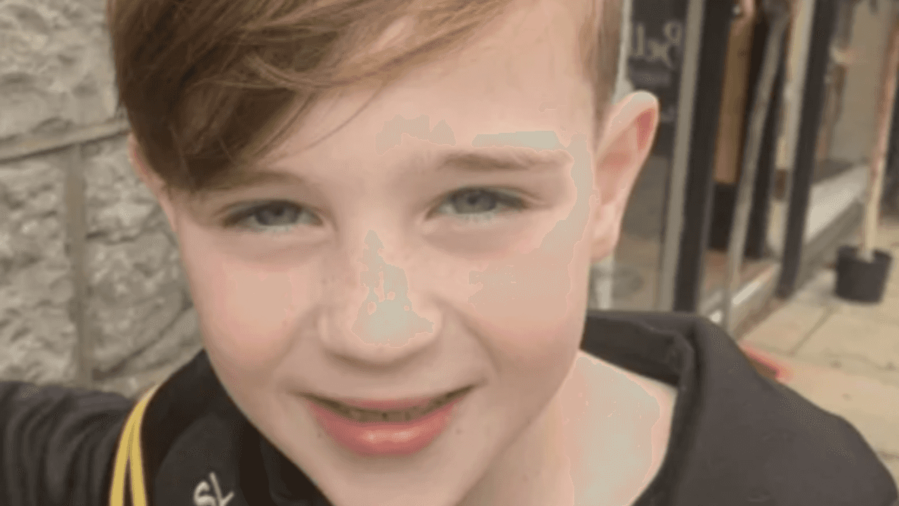 Father of Shay Lynch pays harrowing tribute at boy’s funeral