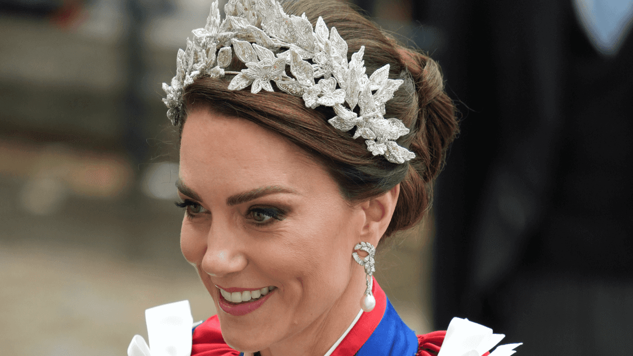 Kate Middleton praised after emotional interaction with cancer patient
