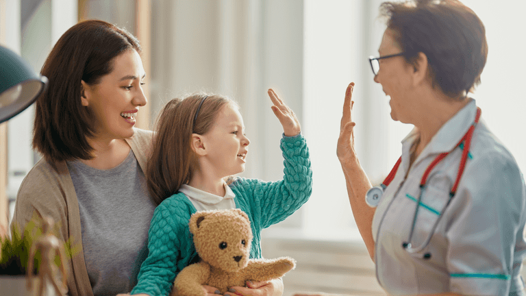 HSE launches children’s free nasal spray flu vaccinations for ages 2-17 years