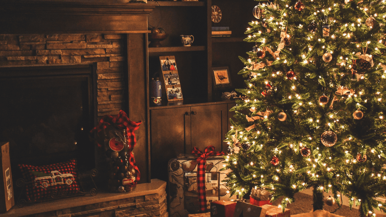 Woman reveals incredible Christmas hack that will save you money