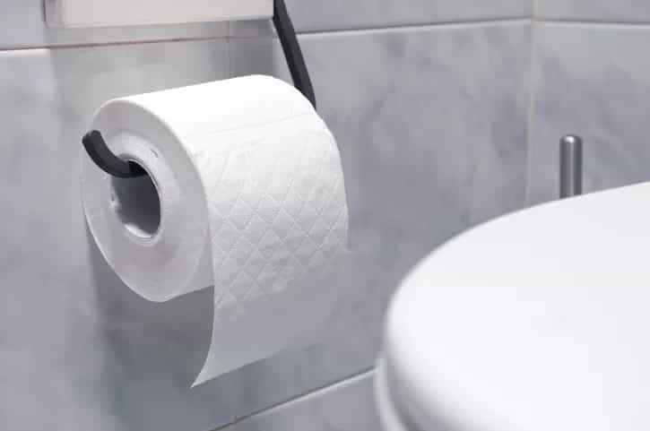 Doctor reveals what it means if you need to poo immediately after eating