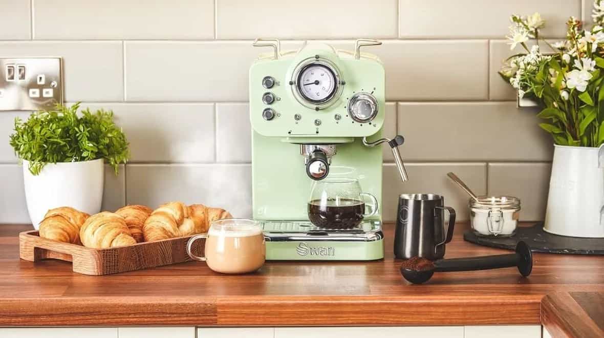 Shoppers who missed out on Aldi espresso machine find perfect alternative