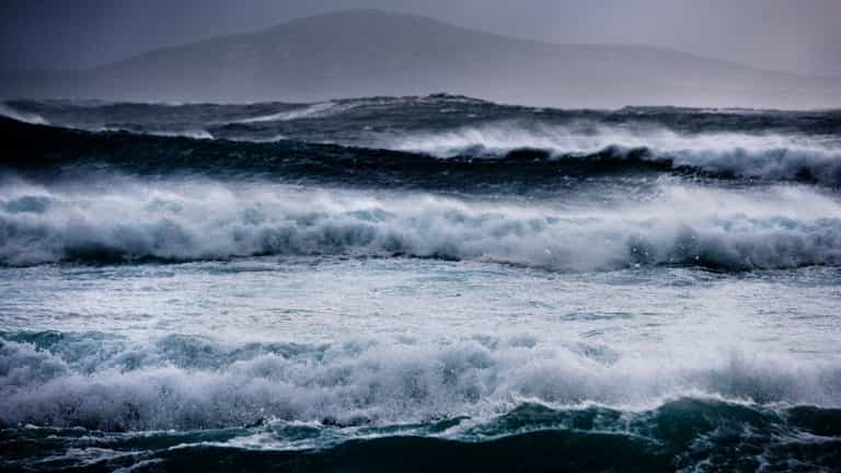 Met Éireann issues Status Orange warnings for six counties as Storm Amy to batter Ireland