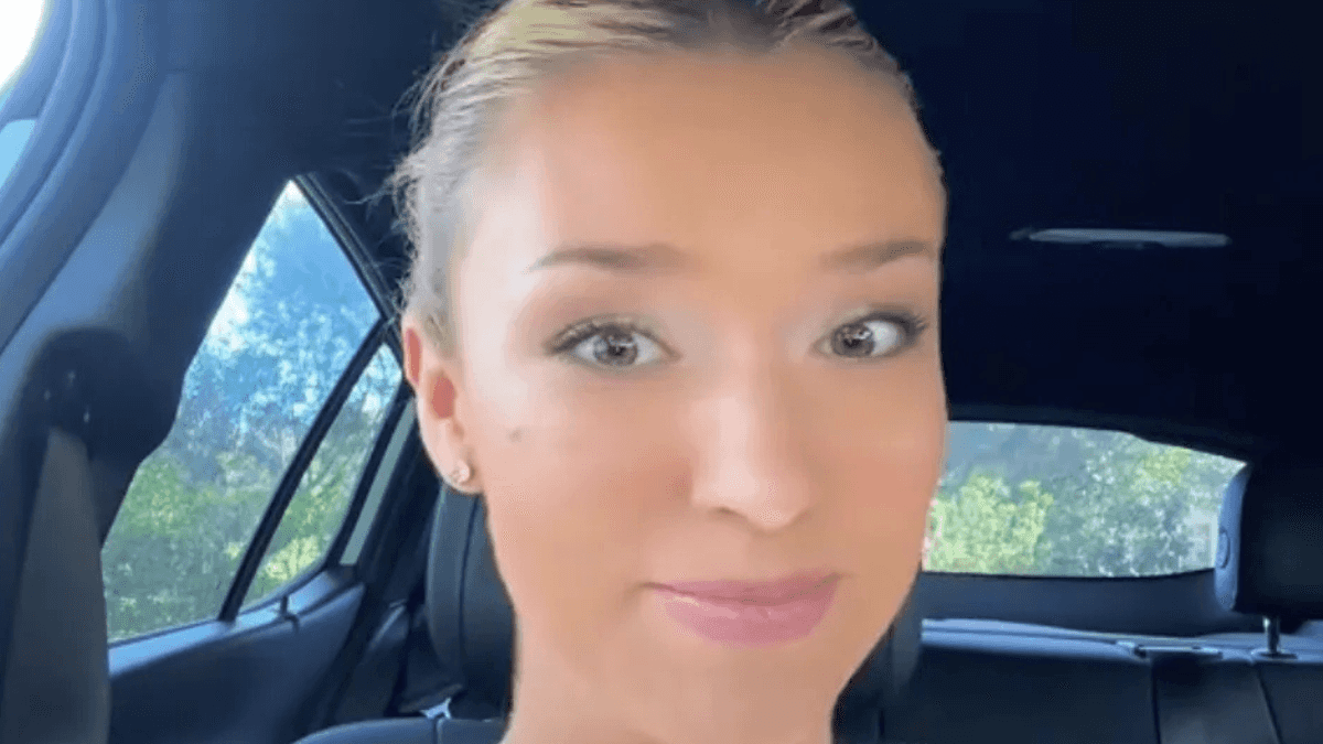 Mum divides internet after telling her kids to ‘hit back and defend yourself’ against bullies