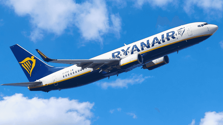 Major changes to hand luggage rules for Irish travellers in 2026