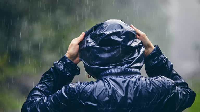 Friday school closures update as Met Éireann upgrades weather warnings