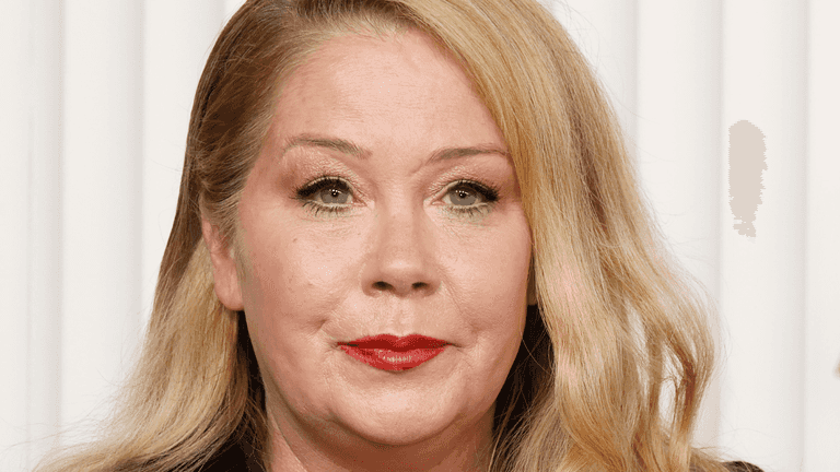 Early signs of Multiple Sclerosis you shouldn’t ignore as Christina Applegate issues sad update