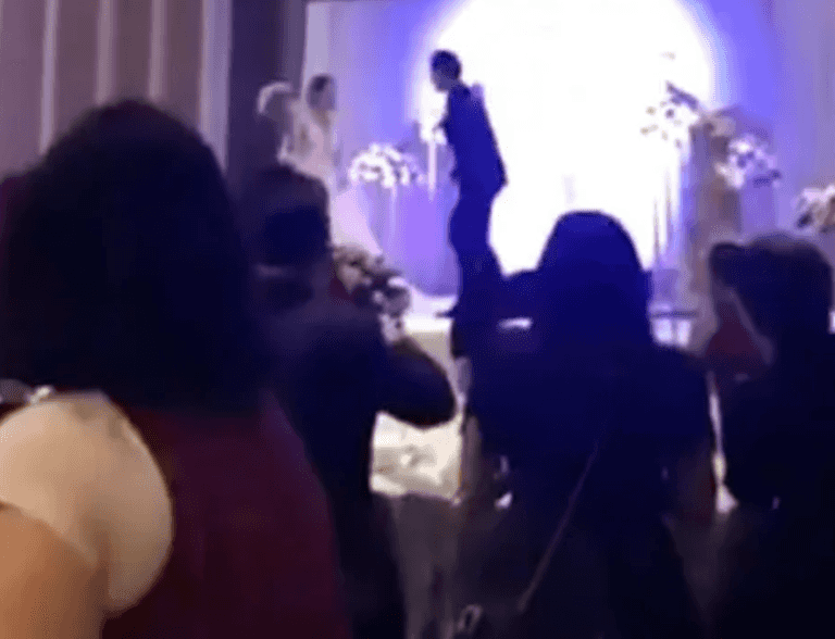 Groom shocks wedding by playing video of his bride cheating with her brother-in-law Groom shocks wedding by playing video of his bride cheating with her brother-in-law