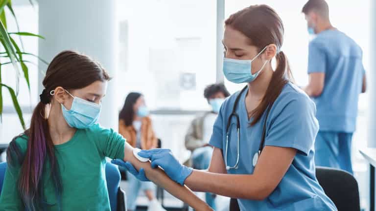 Nine cases of meningitis B confirmed in Ireland as HSE says ‘no evidence of link’ to Kent outbreak