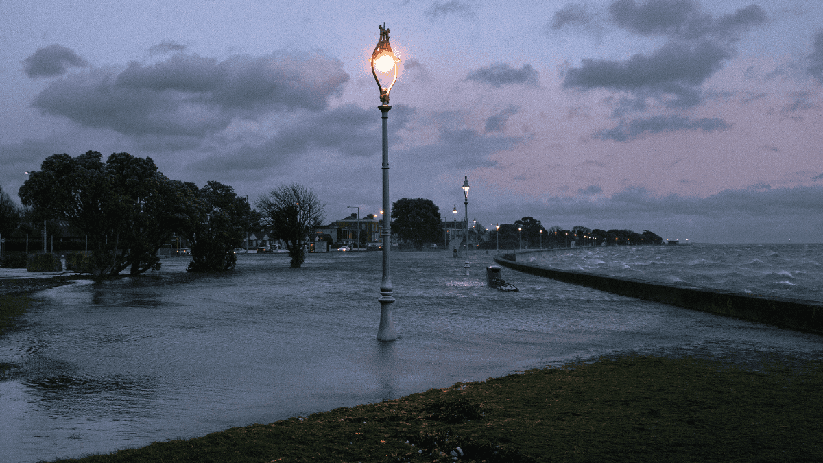 Warnings Ireland must prepare ‘evacuation’ plans for coastal areas amid climate change