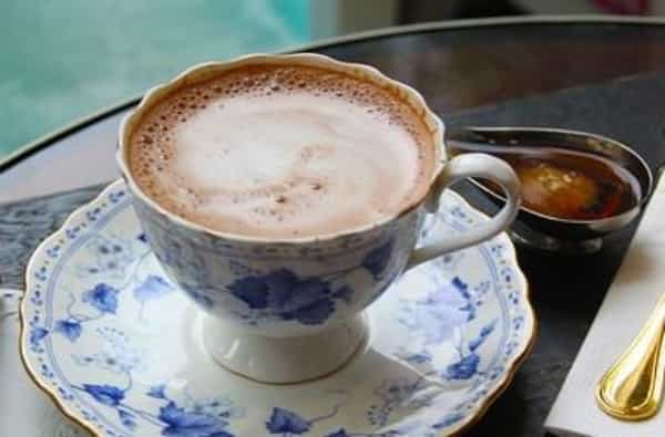 Hot chocolate: I believe in miracles, you sexy thing
