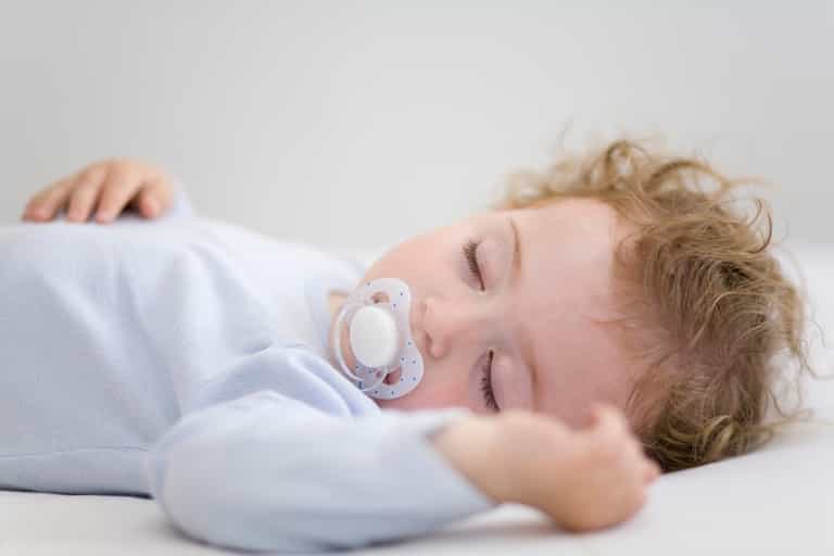 Exclusive sleep book extract: Sleep aids and sleep associations Exclusive sleep book extract: Sleep aids and sleep associations