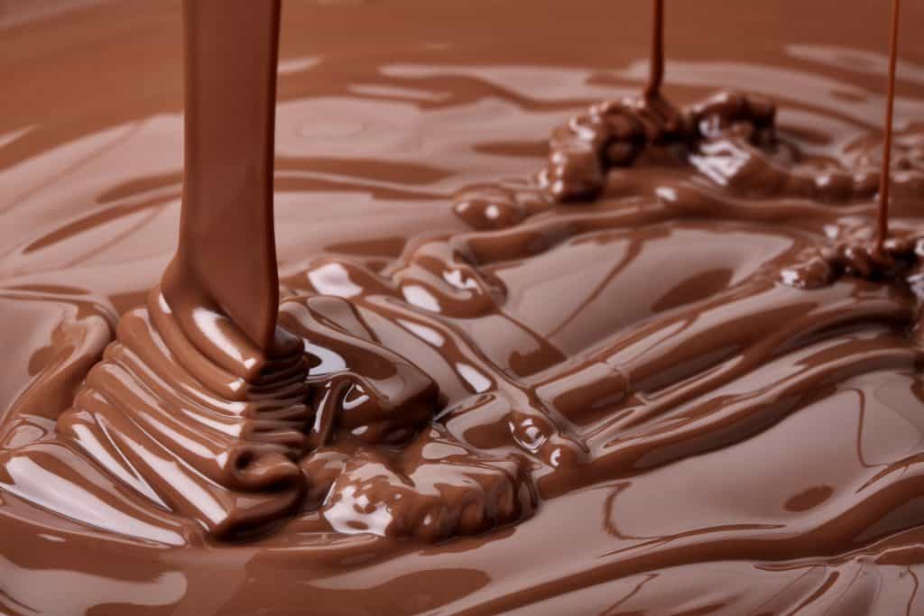 Oh my! You can now buy a giant Cadbury egg loaded with Daim pieces