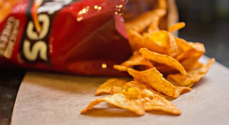 Crisps ‘too hard’ for girls, so Doritos is making theirs ‘women-friendly’ Crisps ‘too hard’ for girls, so Doritos is making theirs ‘women-friendly’