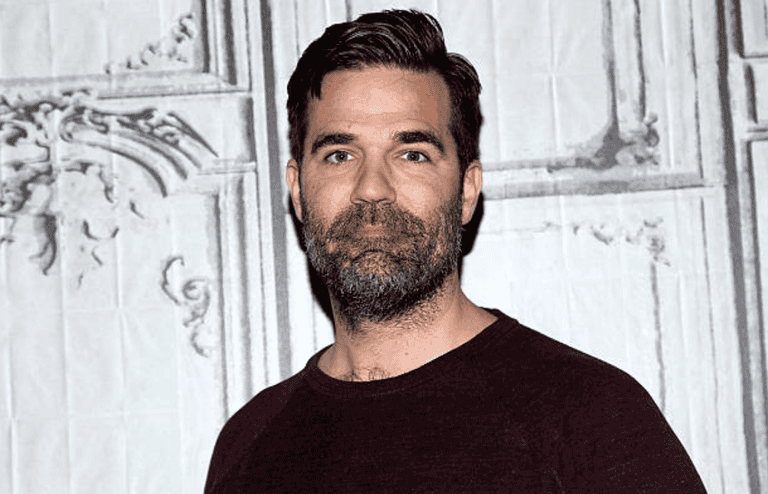 Rob Delaney and wife are expecting, months after losing their son Rob Delaney and wife are expecting, months after losing their son