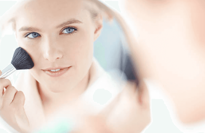 Suzie O’Neill: The 5 minute makeup routine perfect for all busy mums on the go