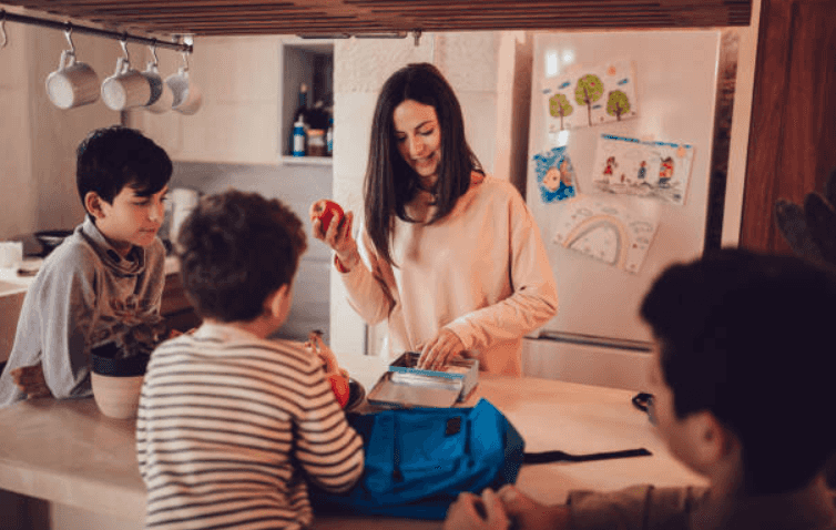 10 very real morning panic attacks that every mum can relate to